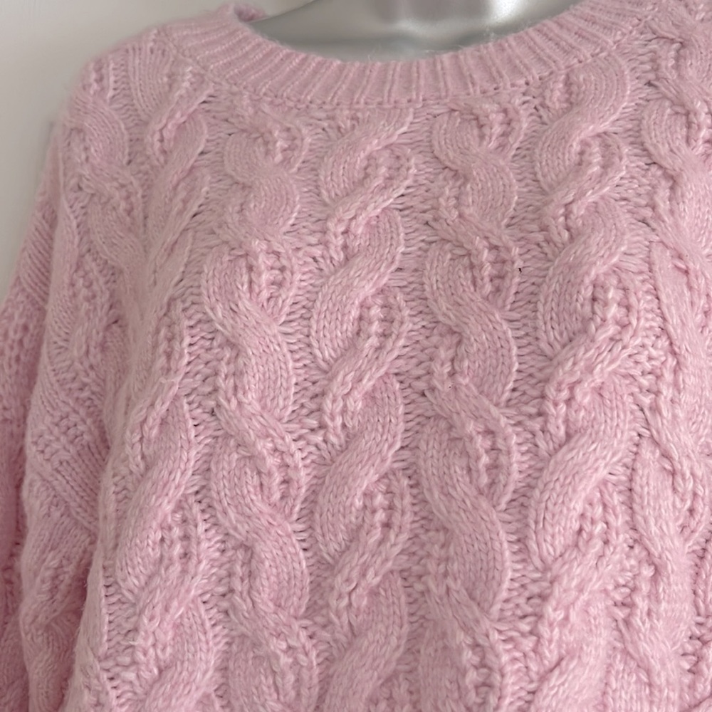 Jessica Simpson Cable Knit Sweater Medium - Picture 2 of 7